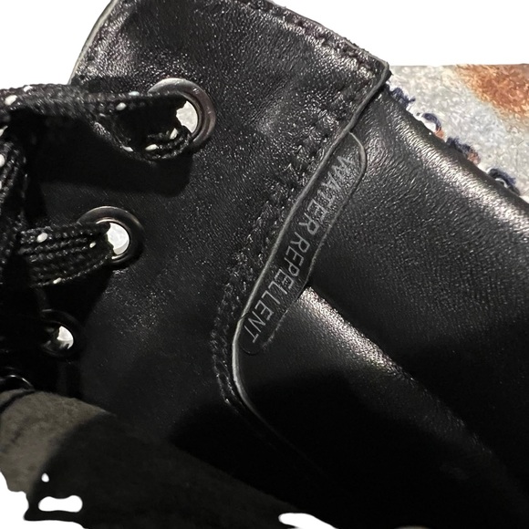 Veronica Beard Westport Water Resistant Hiker Boot in Black Eclipse Women’s SZ 8 - Picture 8 of 9